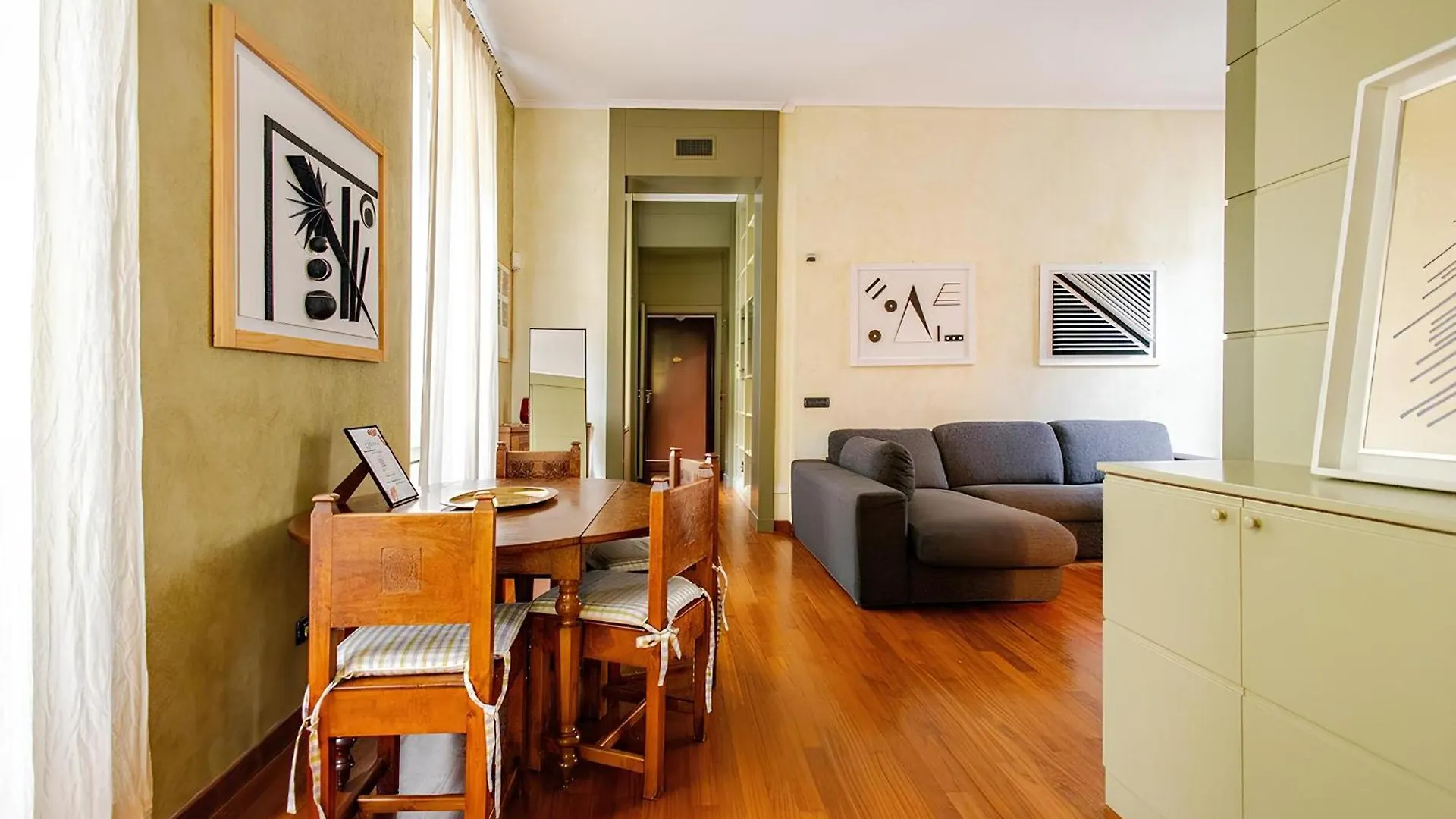 Da Vinci Suite - The Heart Of Leonardo'S Milan 0*,