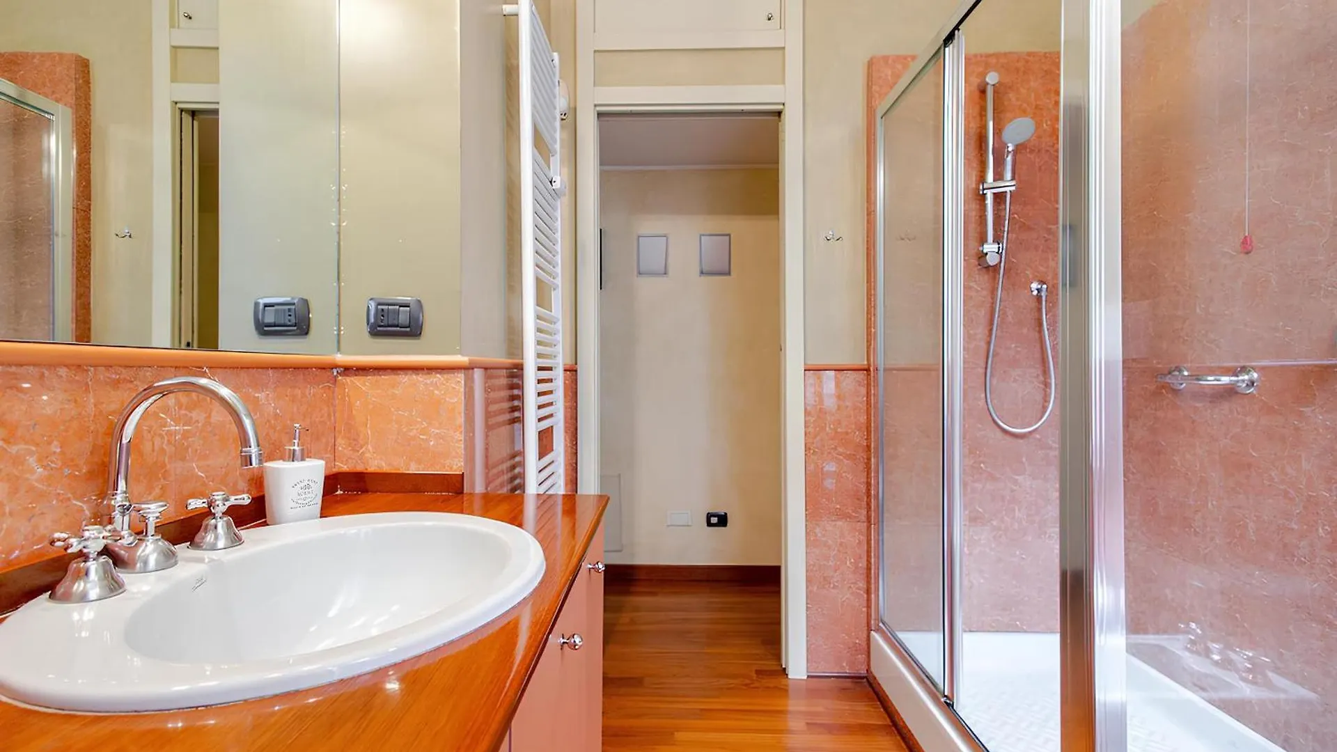 Da Vinci Suite - The Heart Of Leonardo'S Milan 0*,